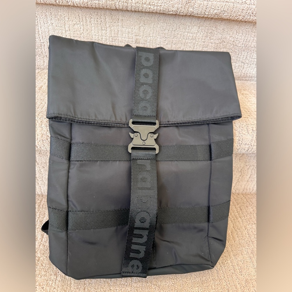Paco Rabanne Black Click Closure Travel Athletic Over The Shoulder Sling Bag